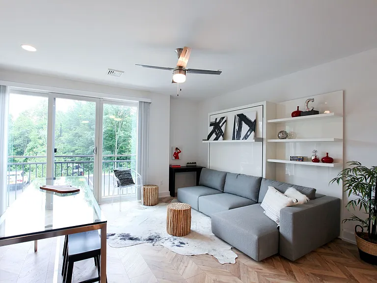 Excelsior Park Apartments — Photo 45