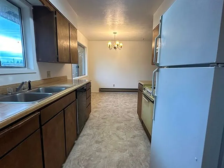 118 N Williams Ave — Photo 3