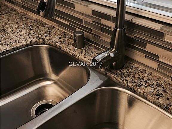 5th image of 8900 Sandspring Dr #0