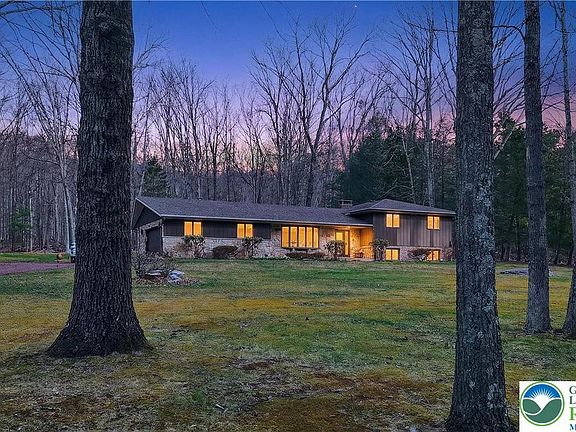 4th image of 159 Ben Titus Rd
