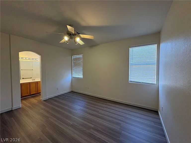 10688 Oak Crest Ave — Photo 11