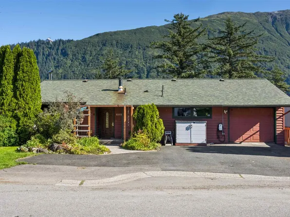 1514 2nd St, Douglas, AK 99824