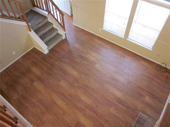 5th image of 603 Grand Teton St