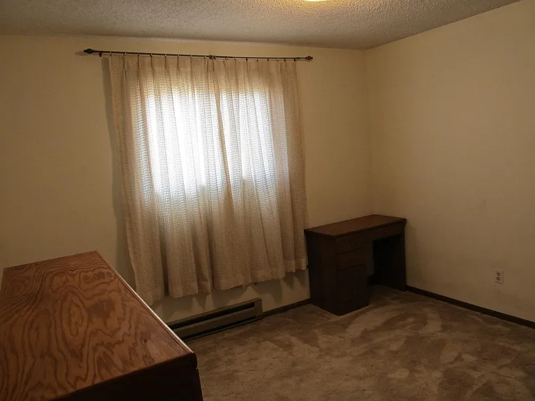 3 Birdsill Pl — Photo 2