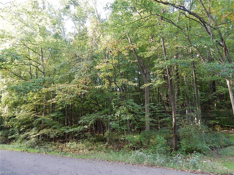 2nd image of 1236 Oak Knoll Dr