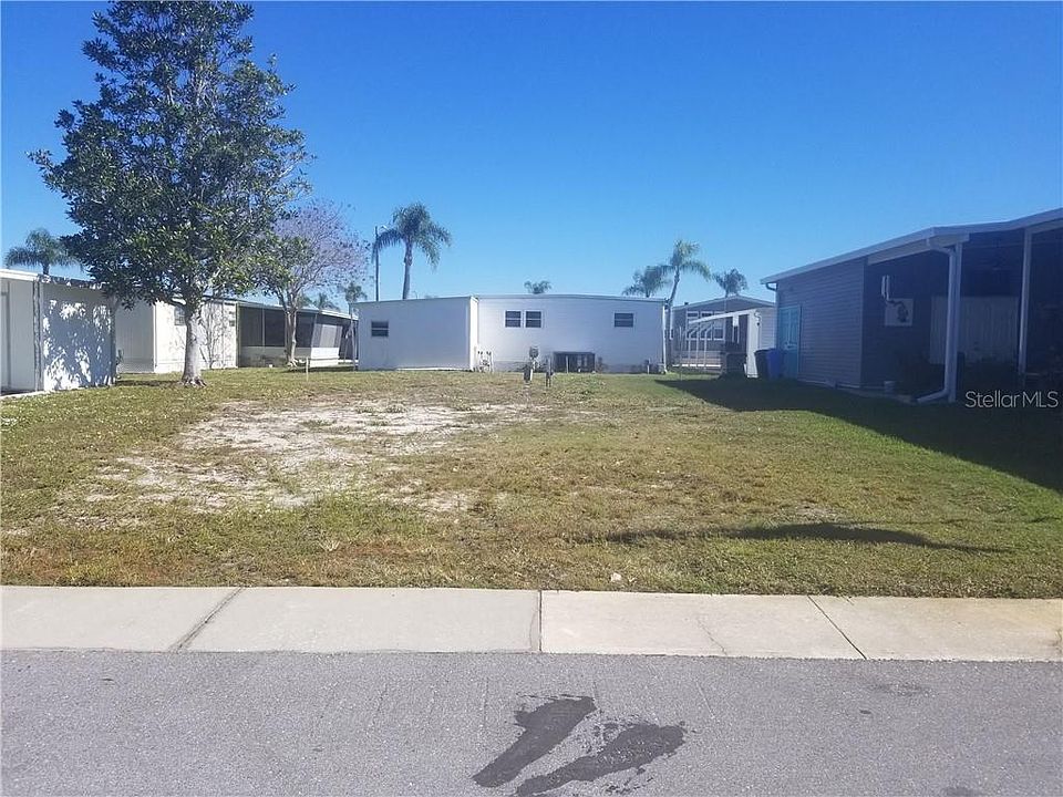 1st image of 82107 A St Unit 107