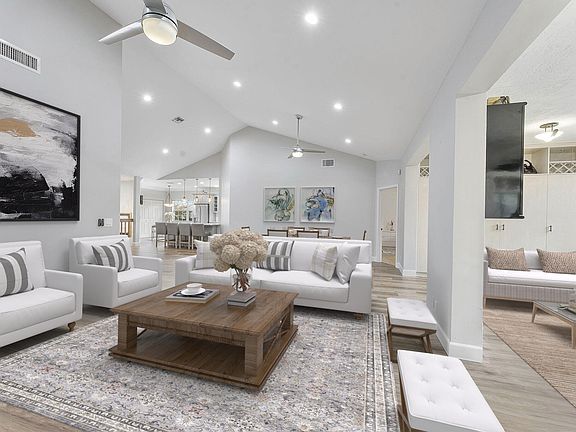 5th image of 11530 Briarwood Circle #3