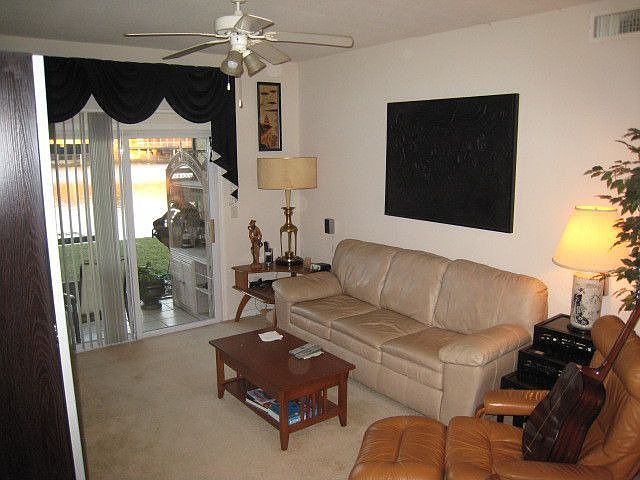 2nd image of 185 N Pearl Lake 112 Cswy