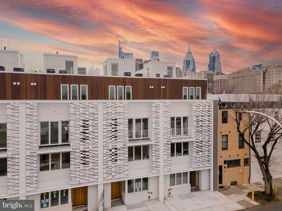 1st image of 2033 Lombard St