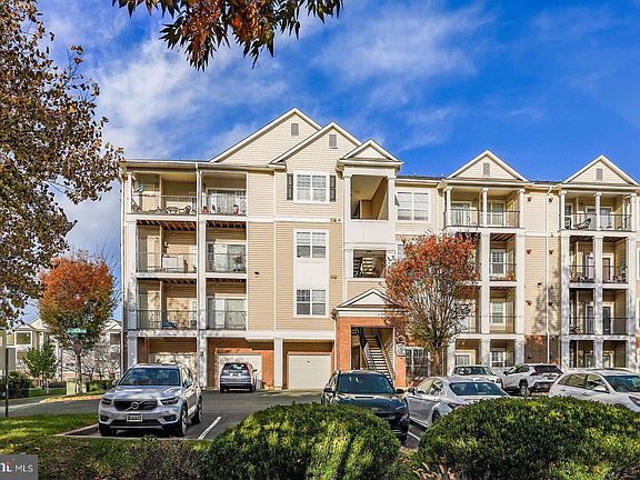 2nd image of 19625 Galway Bay Cir APT 104