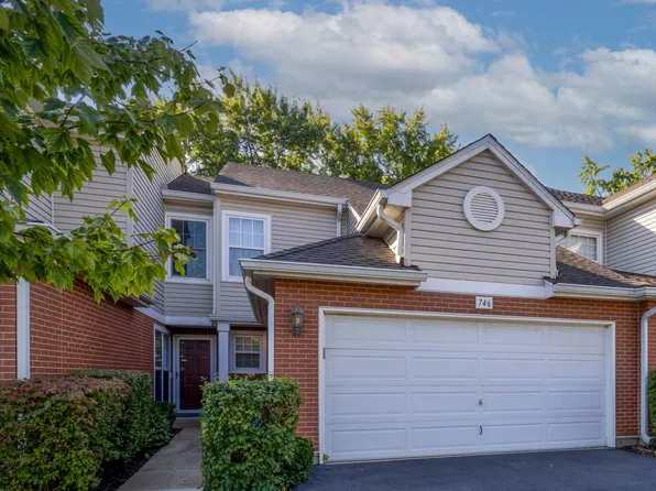 746 Old Checker Rd, Buffalo Grove, IL 60089