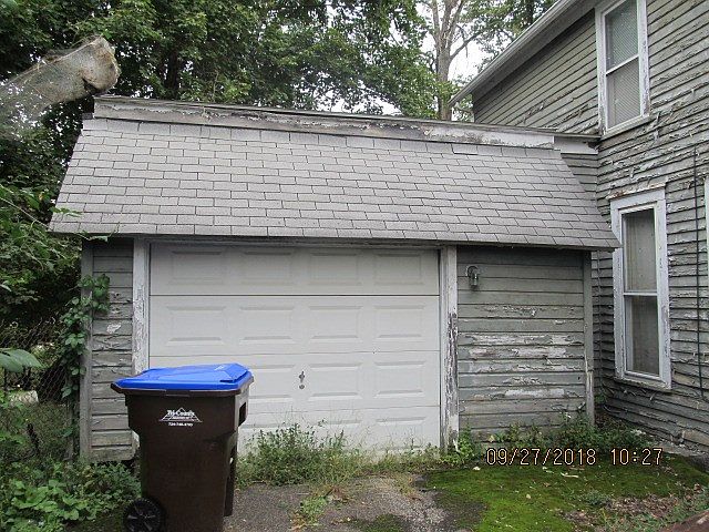2nd image of 1336 Franklin Ave