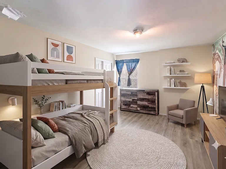 Upstairs bedroom #2