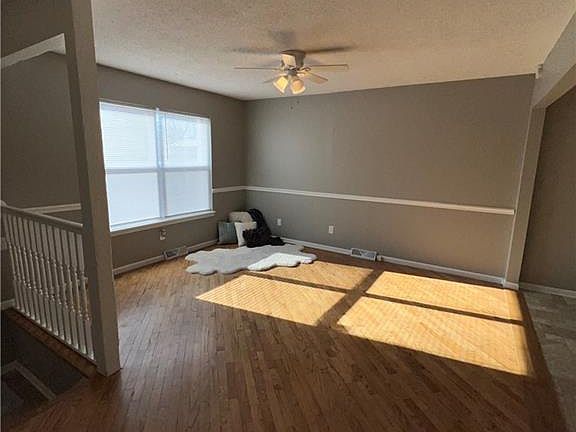 3rd image of 3001 NW Milford Pl