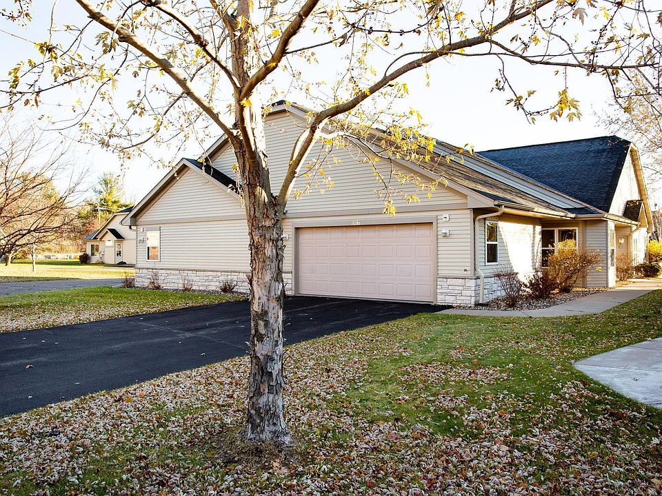 700 Leroy Ln River Falls WI Zillow