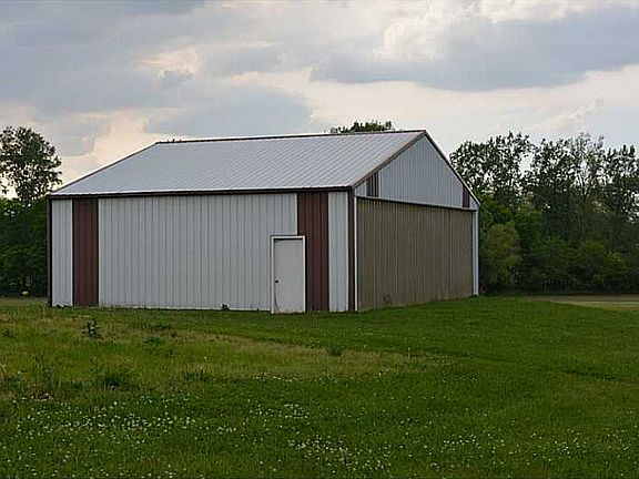 4th image of 17171 N County Road 450 E