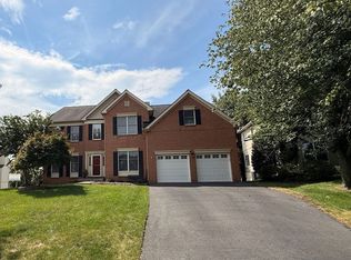 43799 Abbott Pl, Ashburn, VA 20147