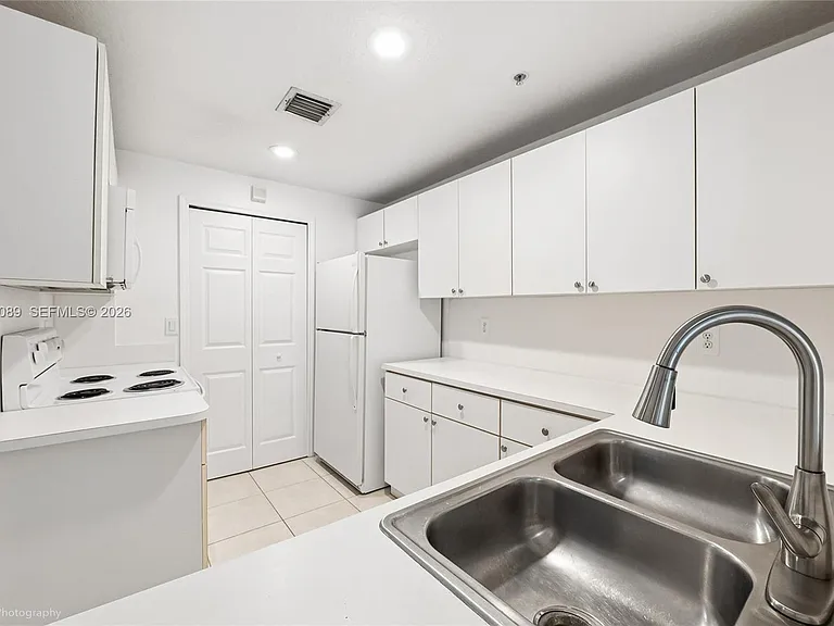 6700 NW 114th Ave #923 — Photo 7