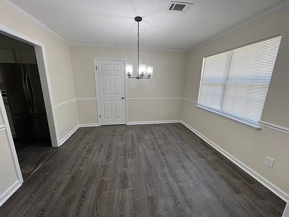 5th image of 2912 Norwood Dr