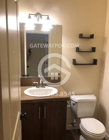 8041 NE Miriam Way — Photo 5