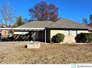 1137 NW 103rd St, Oklahoma City, OK 73114
