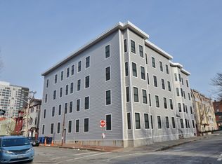 35 Brookline St APT 14, Cambridge, MA 02139