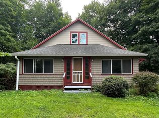 410 Silver St, Greenfield, MA 01301