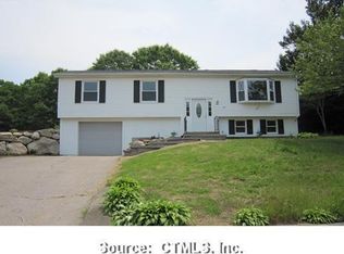 35 Robin Way, Westerly, RI 02891