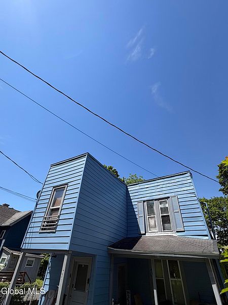 2nd image of 7 Winnie Avenue