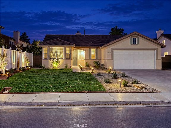 3rd image of 45826 Caledonia Ct
