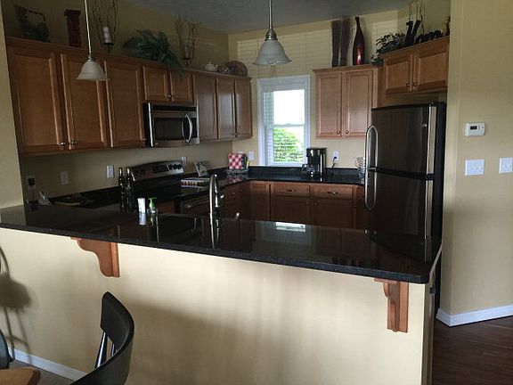 5th image of 416 S 3rd Ave Unit 103
