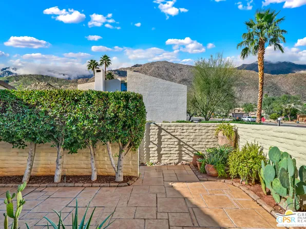 2102 S Via Mazatlan, Palm Springs, CA 92264