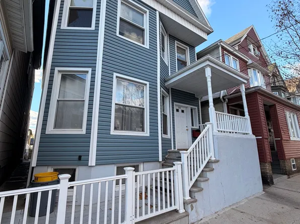 520 North 3rd Street image 1 of 5