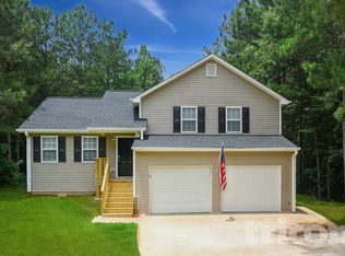 210 Kennedy Dr, Carrollton, GA 30116