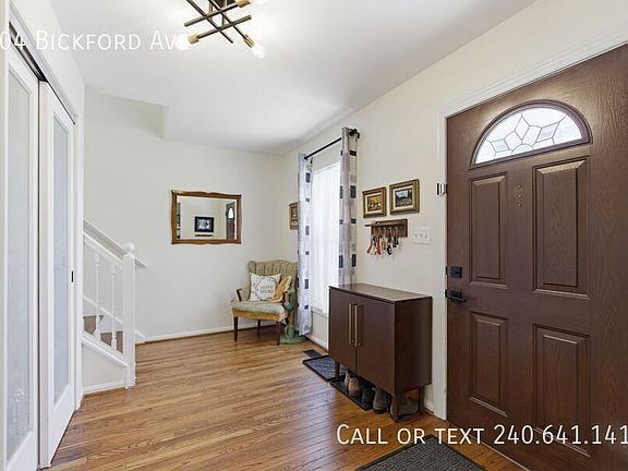2nd image of 504 Bickford Ave