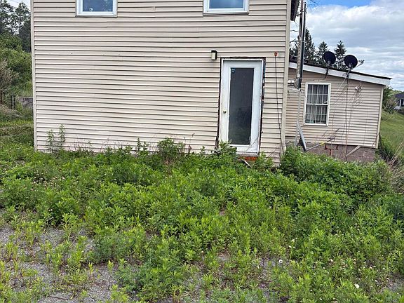 3rd image of 274 Hellmers Hill Rd