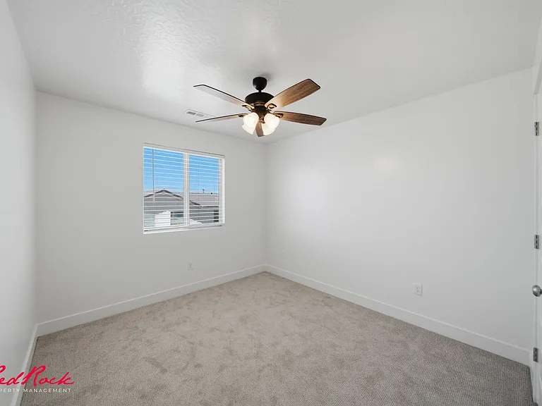 2341 E Siegel Ln — Photo 26