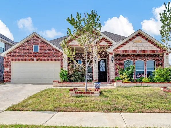 7800 Echo Hill Ln, Justin, TX 76208