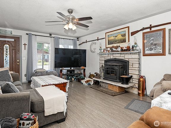 5th image of 700 Harding Road