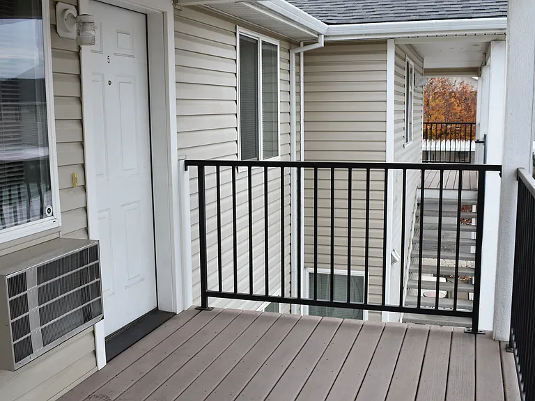 80 S Haskell St #6 — Photo 9