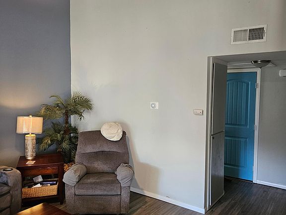 living room looking into hallway