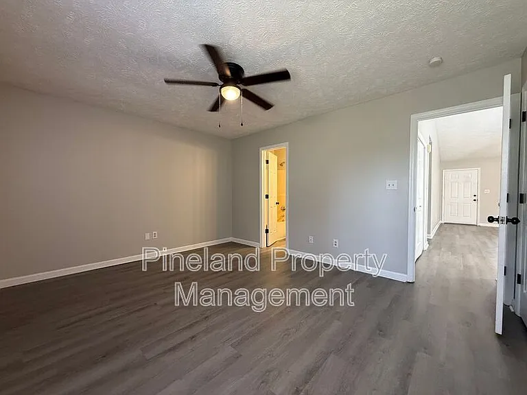 187 Aloha Dr — Photo 10
