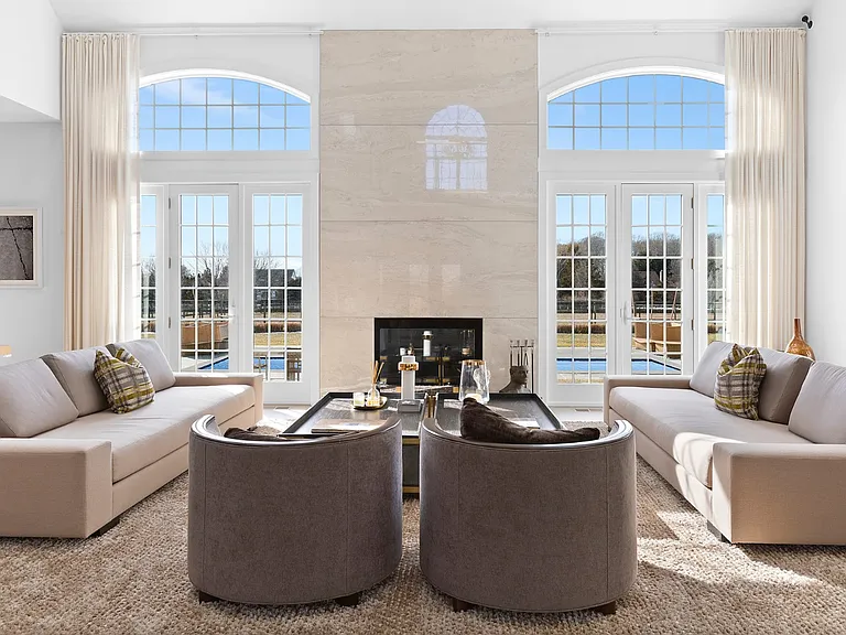 8 Whispering Fields Ct — Photo 6