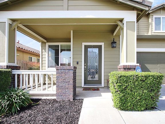 3rd image of 5461 Boardwalk Way