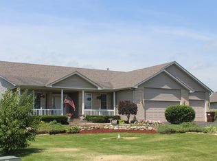 3807 Schuette Dr, Wonder Lake, IL