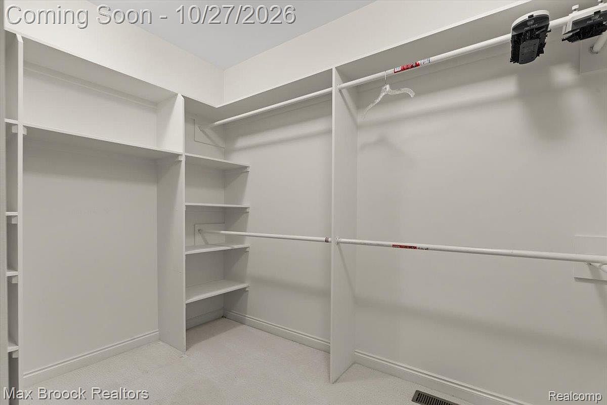 9 Vaughan Xing, photo 18