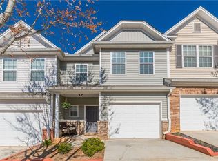 4752 Beacon Ridge Ln, Flowery Branch, GA 30542