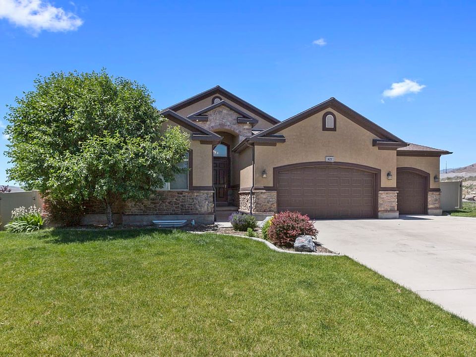 1st image of 621 W Casaba Ct
