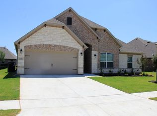 1082 Mickelson Dr, Granbury, TX 76048