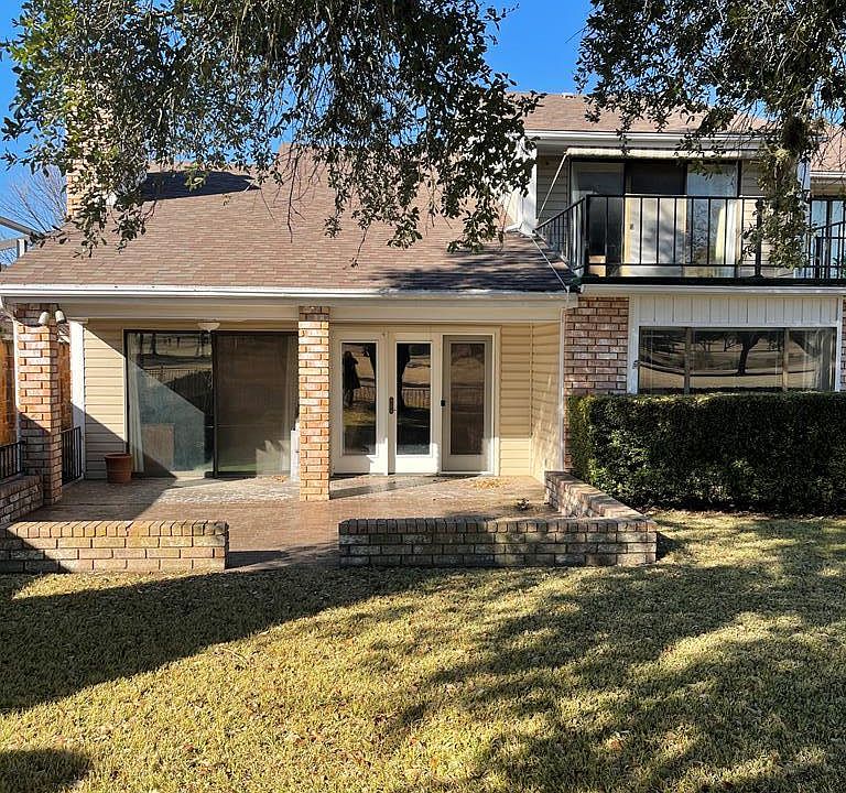 1st image of 369 Englewood Dr